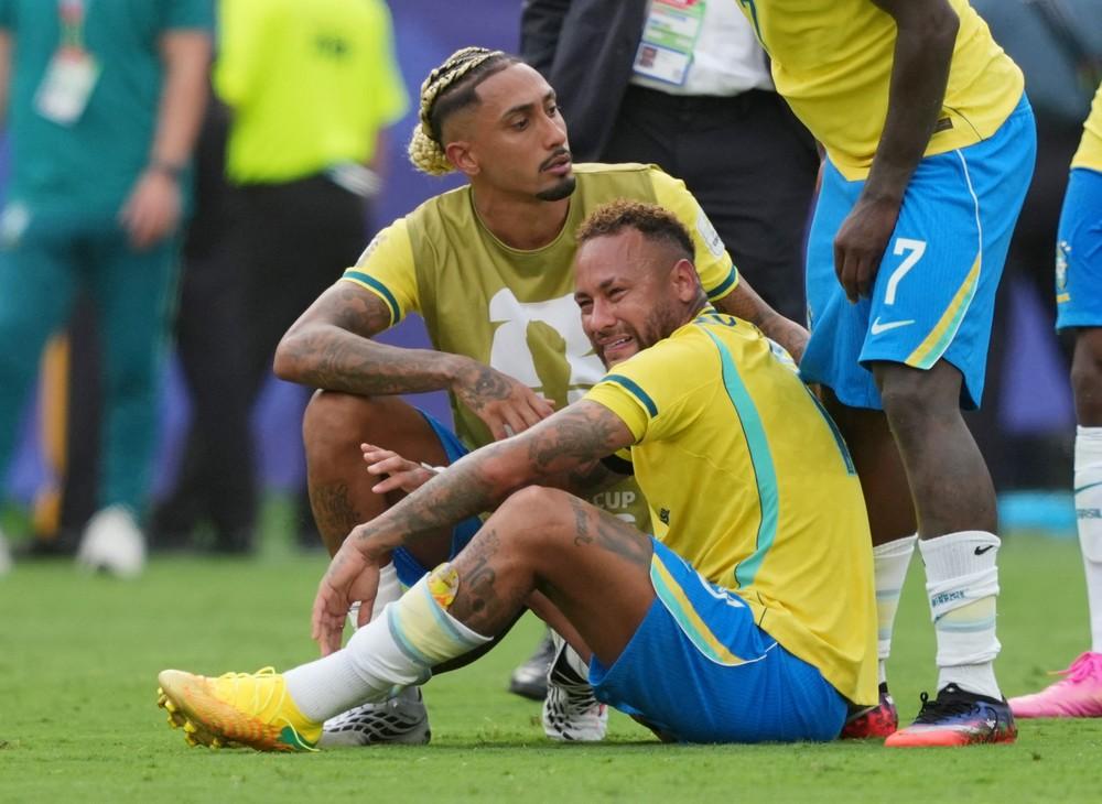Neymar chorando